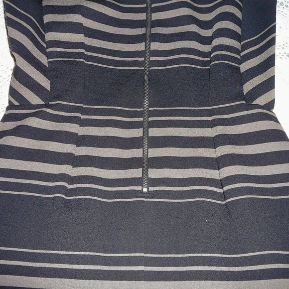 Banana Republic Sleeveless Black Dress 10 NWT - Picture 9 of 10